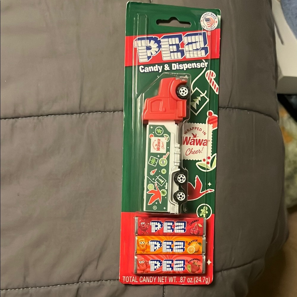 PEZ Candy & Dispenser - Wawa Holiday Cheer Truck